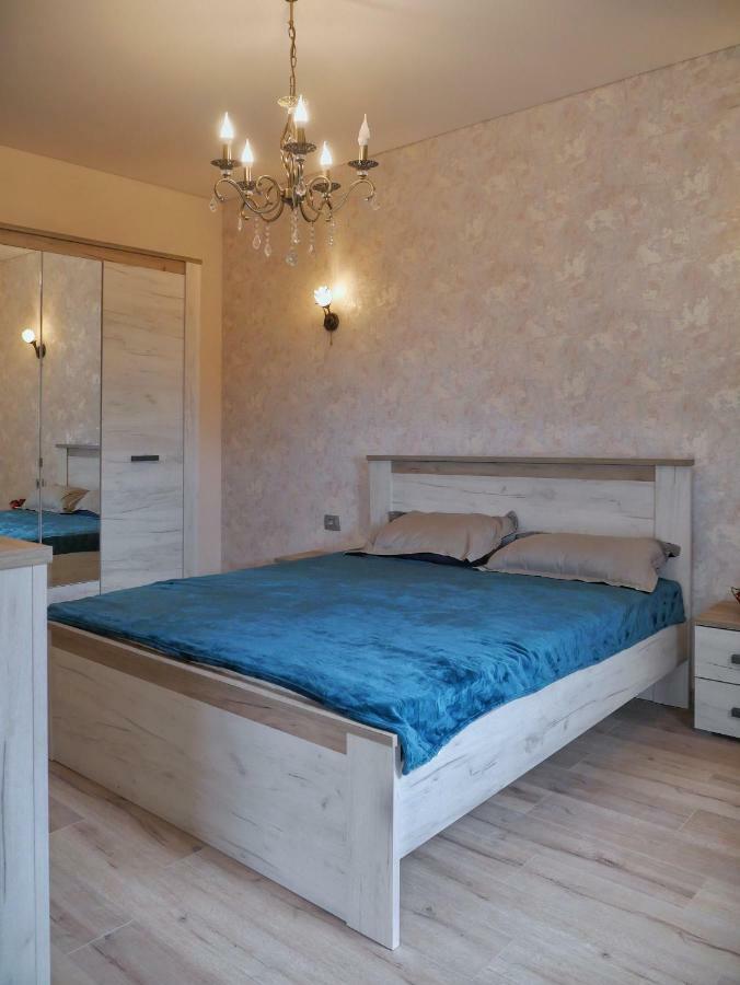 Villa Travertino Tivat Eksteriør billede