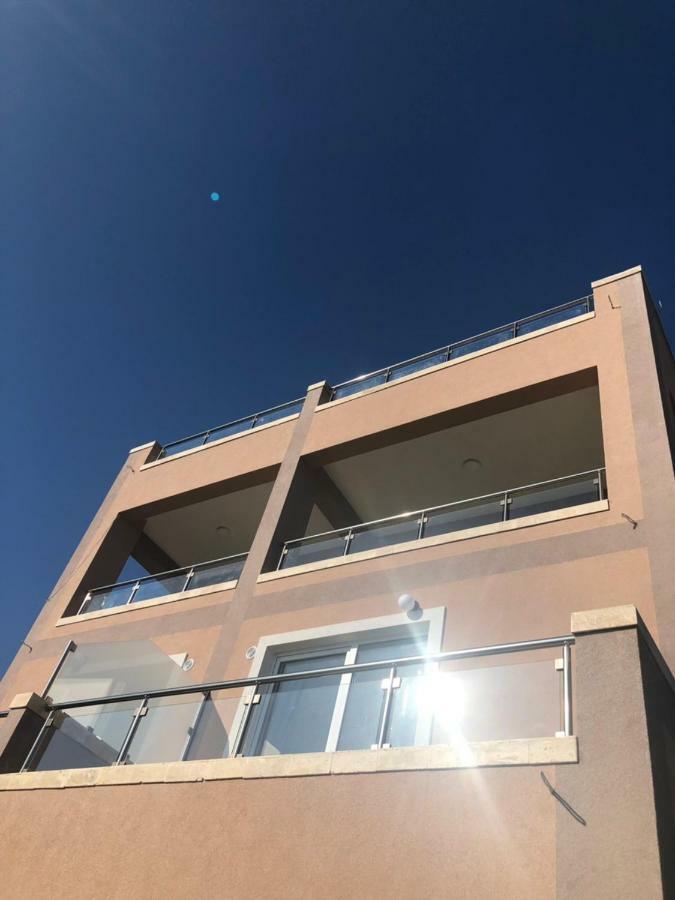 Villa Travertino Tivat Eksteriør billede