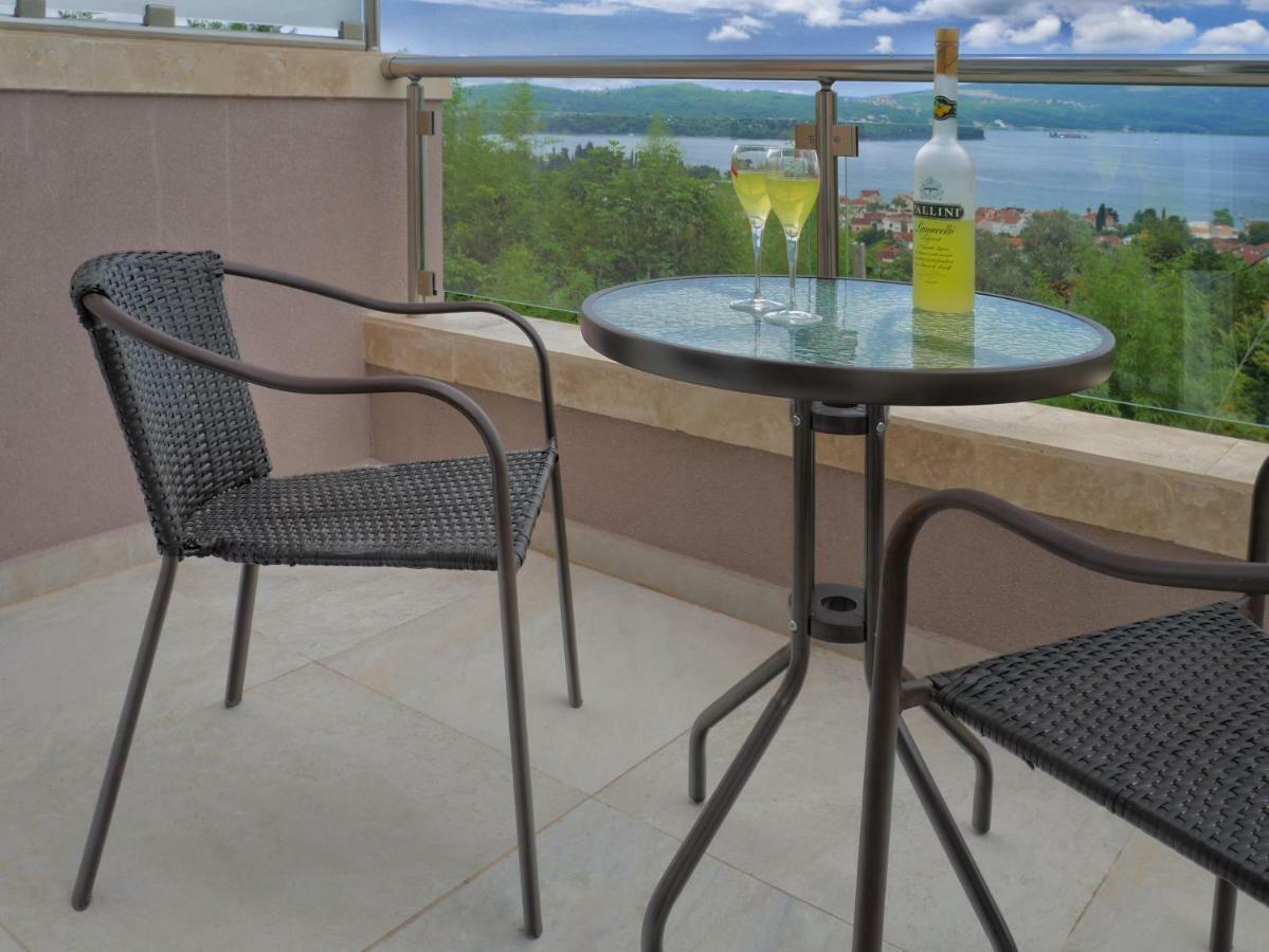Villa Travertino Tivat Eksteriør billede