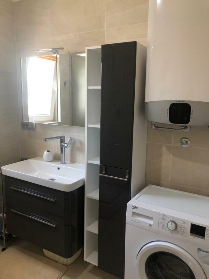Villa Travertino Tivat Eksteriør billede